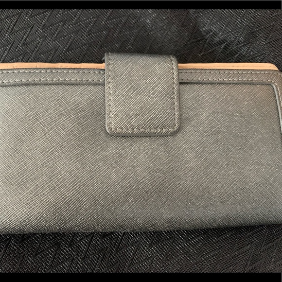 Metallic wallet - Picture 2 of 2